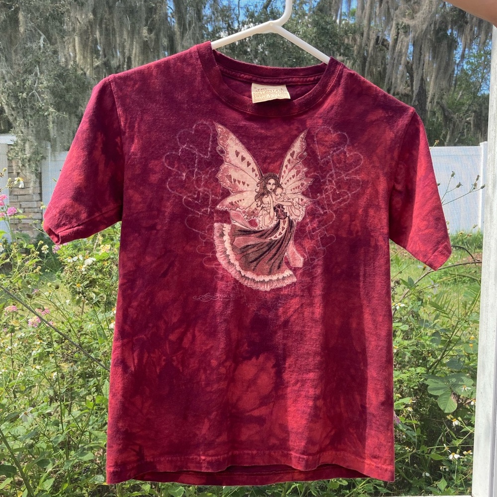 Vintage The Mountain Amy Brown Burgundy Red Fairy Heart Tee Shirt